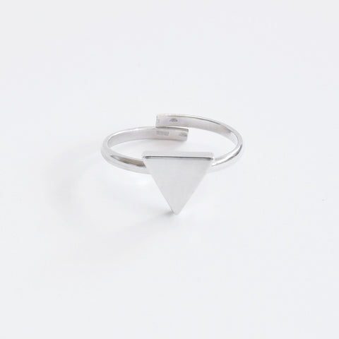 Triangle Ring Sterling Silver - anelarevese - 1